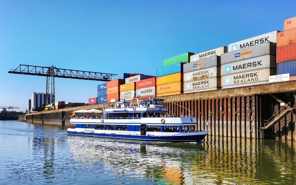 Cologne City Rhine River Harbour Cruise (3-Hour Harbour Cruise)