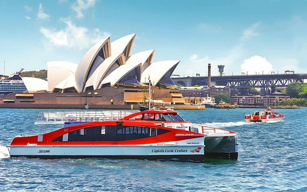 Sydney Harbour Whale Watching Cruise by Captain Cook (Whale Watching Cruise with 2-Day Hop-On Hop-Off Ferry Pass)