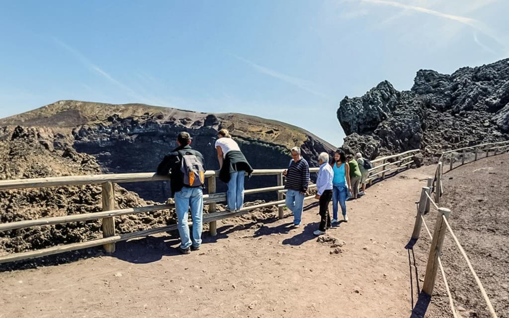 Mount Vesuvius Entry Tickets (Mount Vesuvius Ticket + Guidebook)