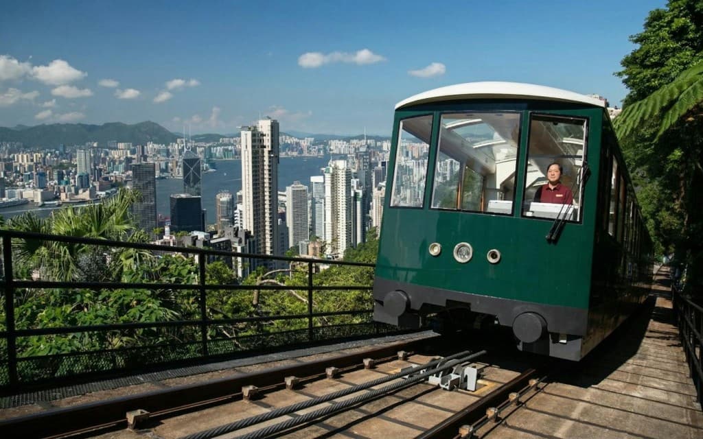 Hong Kong Peak Tram Tickets (Round-Trip Peak Tram Tickets)