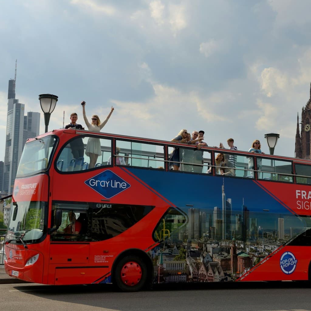 Hop-on Hop-off Bus Frankfurt: Skyline Special
