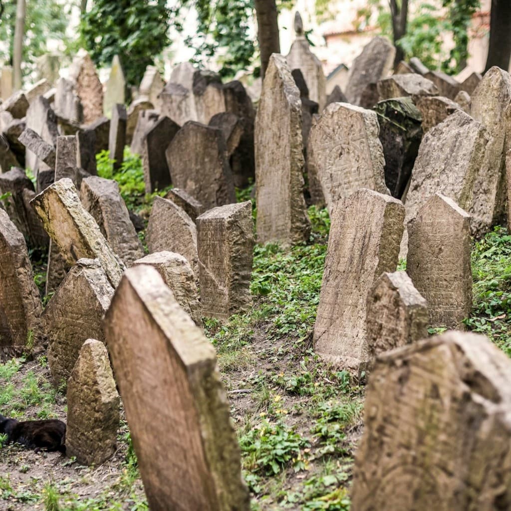 Jewish Quarter Monuments + Guided Tour