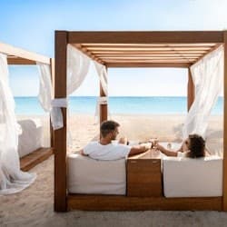 KUZÁ Beach & Adventure Park: VIP Pass