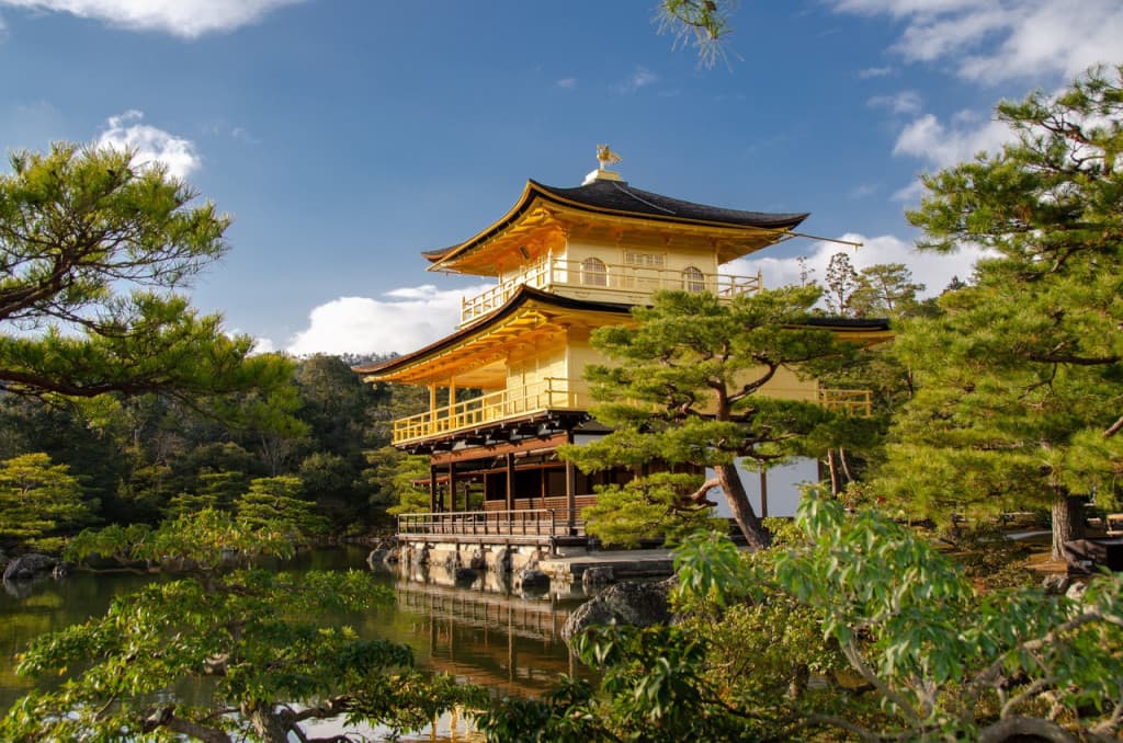 Kyoto Half-Day Temple Tour: Kinkaku-ji, Ginkaku-ji, Kiyomizu-dera (JR Kyoto Station Departure (10:00 AM))