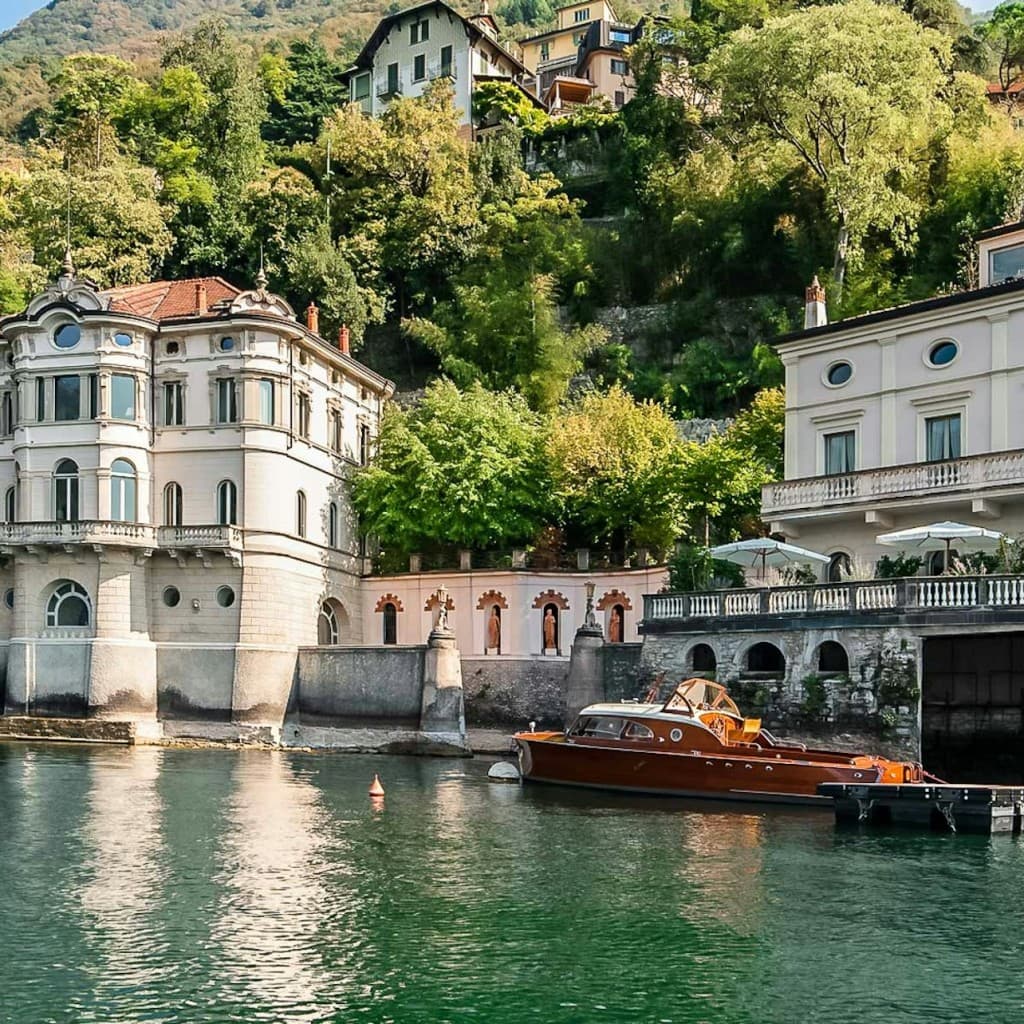 Lake Como: Tour from Milan - Tour in English & Spanish