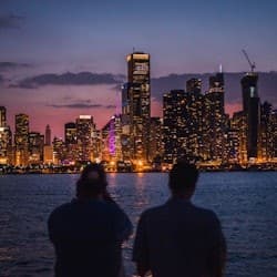 Lake Michigan & Chicago River: 1.5-Hr Night Sightseeing Cruise