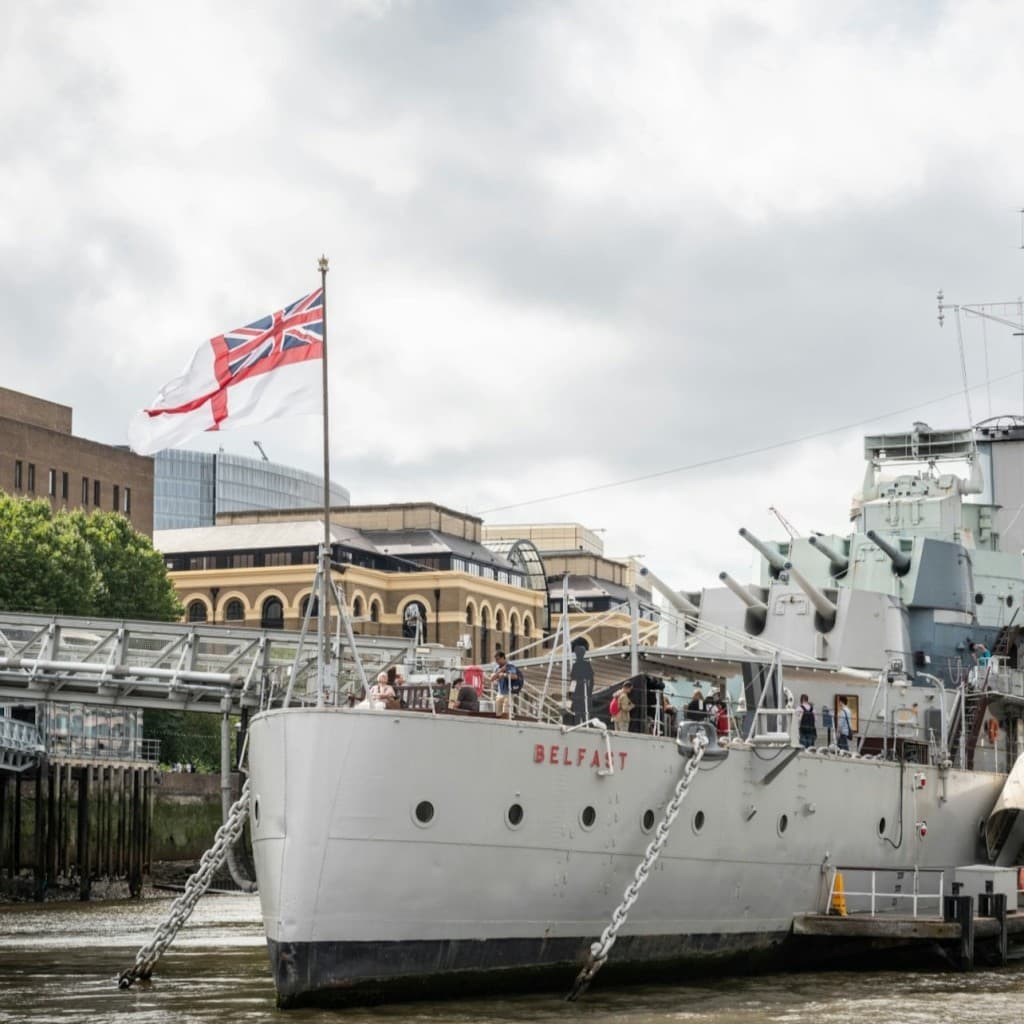 London: 3-Hr Westminster Guided Walking Tour + HMS Belfast Entry