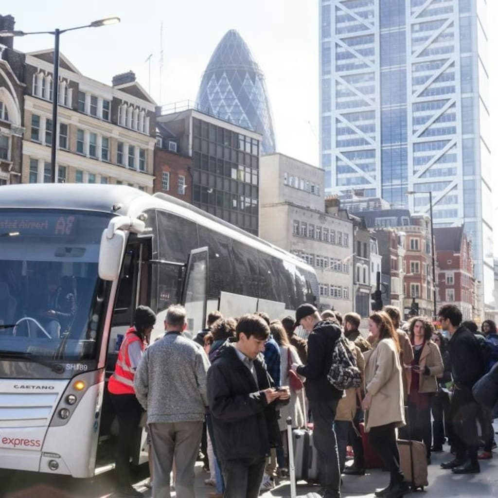 London: Bus Transfer To/From Stansted Airport and London Liverpool Street Stn - London Liverpool Street Station to Stansted Airport