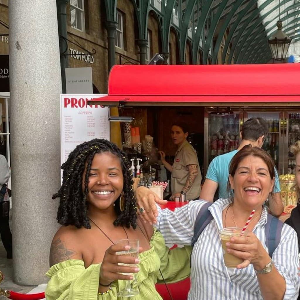 London: Camden Market & Southbank Guided Bike & Food Tour