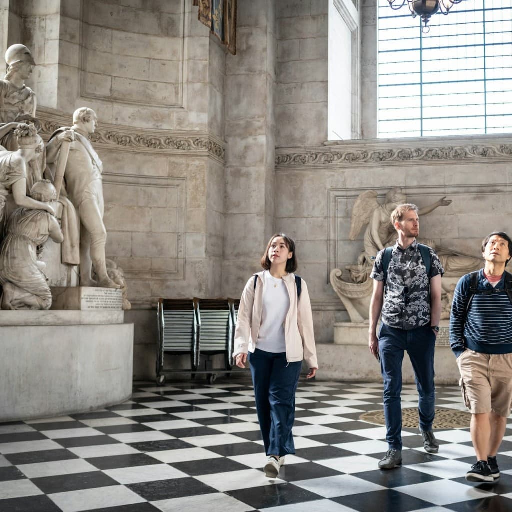 London: Guided Harry Potter Walking Tour + St Paul’s Cathedral Entry