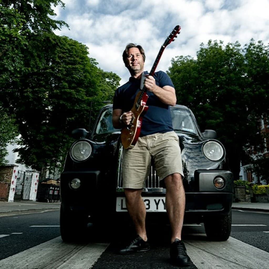 London: Guided Rock N Roll Beatles Tour + Roundtrip Transfer