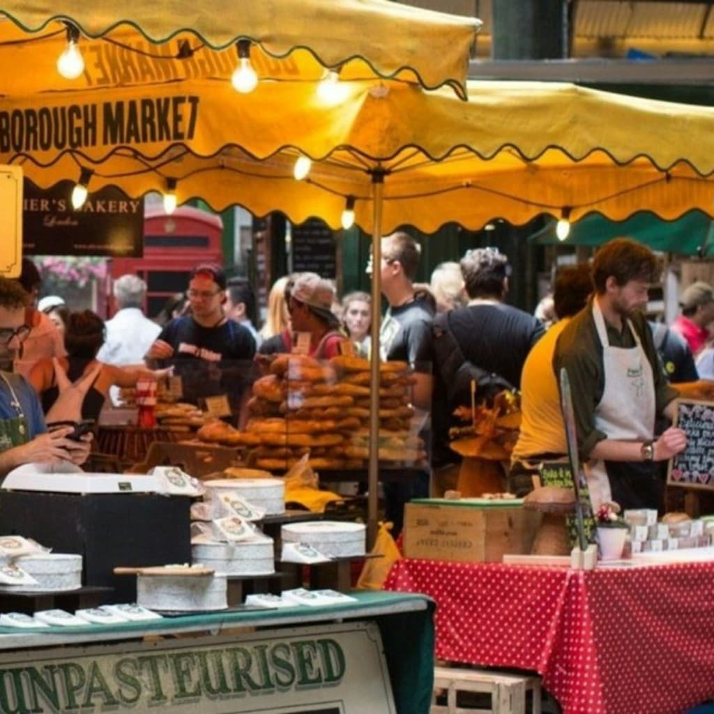 London: Guided Walking Tour + British Food Tasting