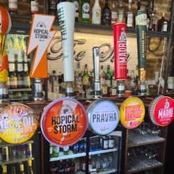 London: Historic Pub Walking Tour