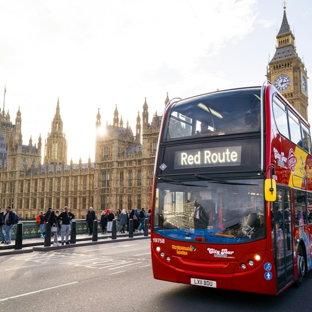 London: Hop-on Hop-off Bus + Uber Boat
