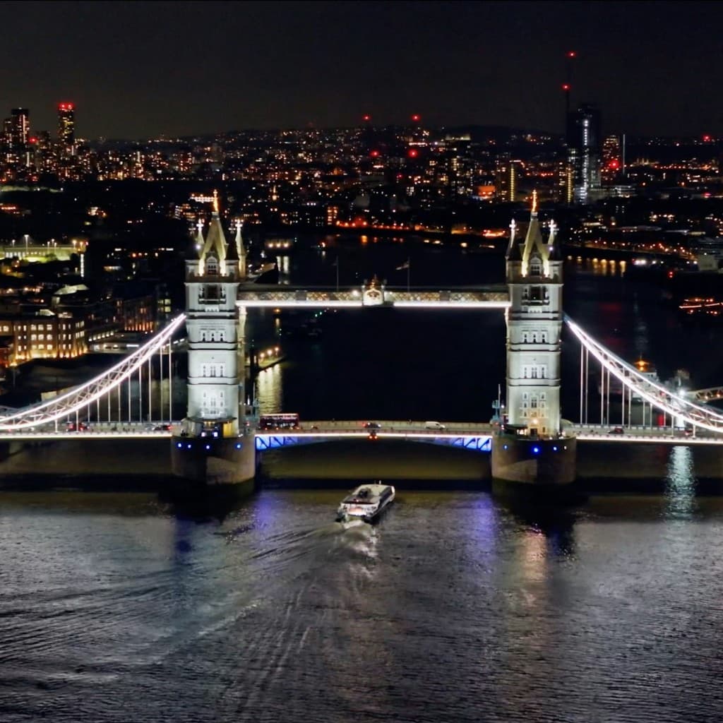 London: Thames River Night Cruise