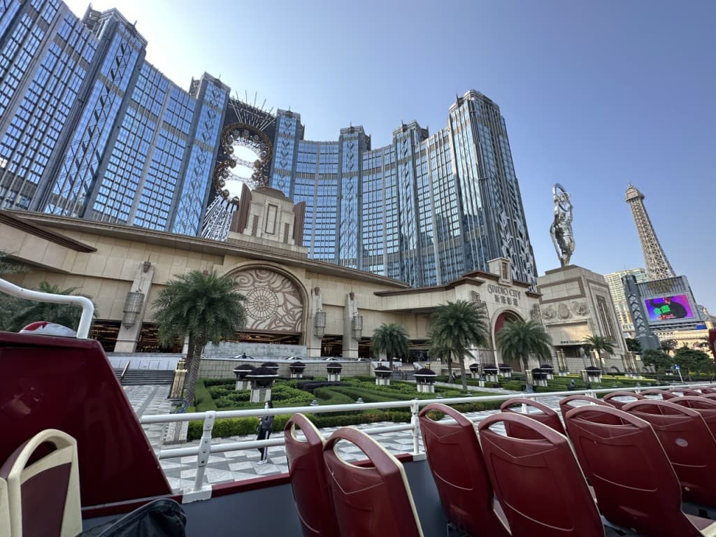 Macau Open Top Bus Tour (Macau Open Top Bus - Night Tour (7:00 PM Departure))