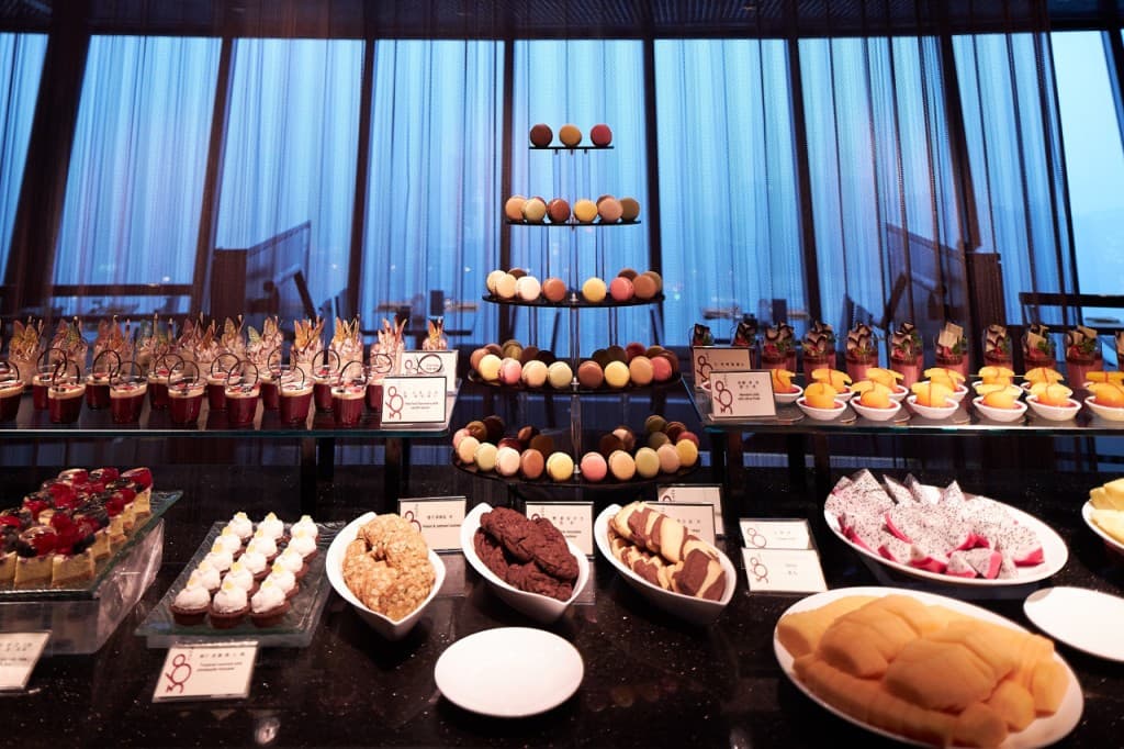 Macau Tower: 360 Cafe (360 Cafe - Afternoon Tea Set with DIY Tote Bag)