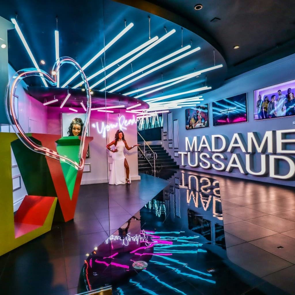 Madame Tussauds Las Vegas, High Roller & Hop-on Hop-off Bus: Combo Ticket