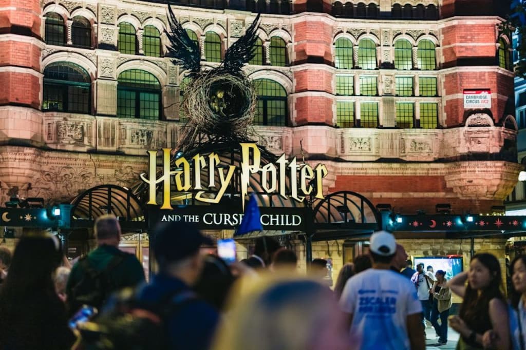 Magical Harry Potter Walking Tour in London (Magical Harry Potter - Walking Tour with London Underground Trip (Mandarin))