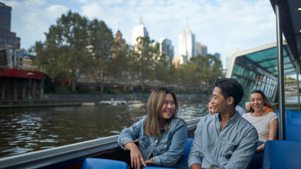 Melbourne City Sightseeing Cruise (1-Hour Port and Docklands Cruise)