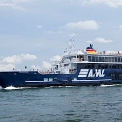 Montreal: 5-Course Dinner Sightseeing Cruise