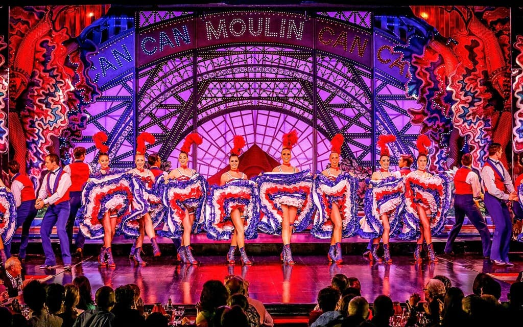 Moulin Rouge Show with Champagne (Show with Champagne + Return transportation)