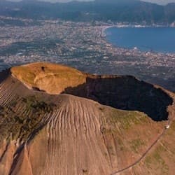 Mount Vesuvius: Entry + Roundtrip from Ercolano by Vesuvio Express