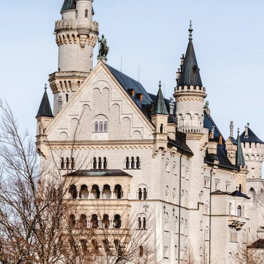 Neuschwanstein Castle: Entry Ticket + Audio Guide