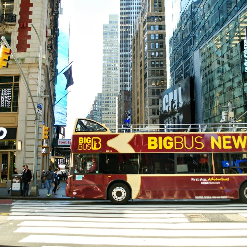 New York: 1-Day Hop-on Hop-off Bus + Empire State Building