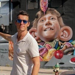 New York: Bushwick and Williamsburg Guided Street Art & Culture Tour