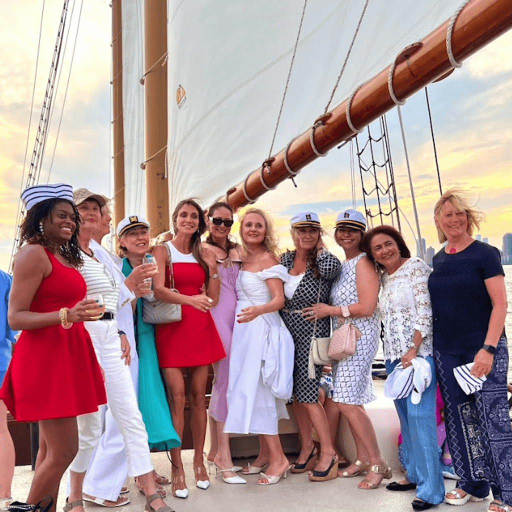 New York: Statue of Liberty Sailing Tour