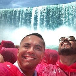Niagara Falls (CA): Boat Cruise + Guided Walking Tour