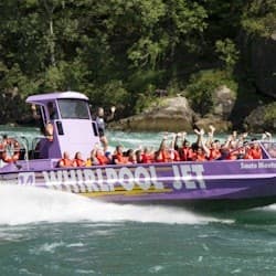 Niagara Falls, Canada: Whirlpool Jet Boat Tour