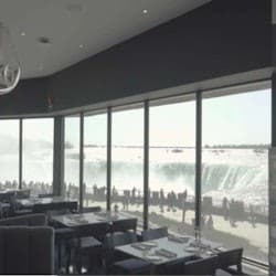 Niagara Falls Illumination Night Tour w/ Power Station Light Show