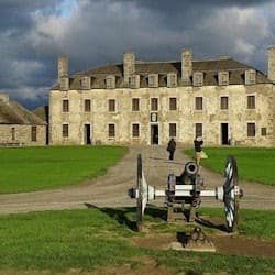 Niagara Falls USA Sightseeing Tour & Old Fort Niagara
