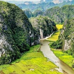 Ninh Binh, Hoa Lu, Tam Coc & Mua Cave: Guided Tour from Hanoi + Lunch