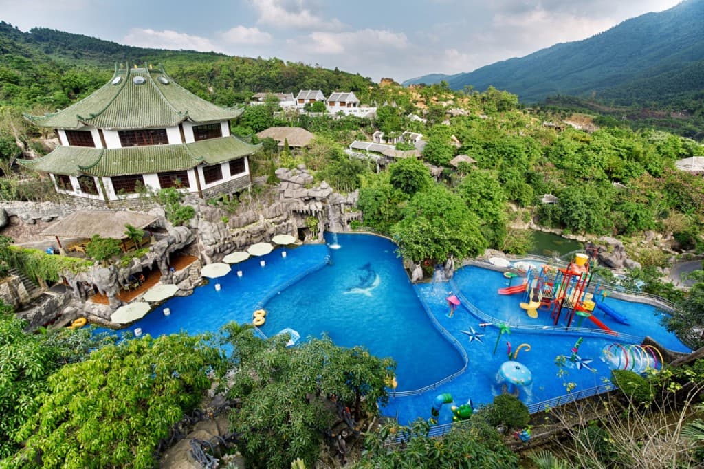 Nui Than Tai Hot Springs Park (Nui Than Tai Hot Springs Park - Full Day Admission with Mud Bath and Lunch)