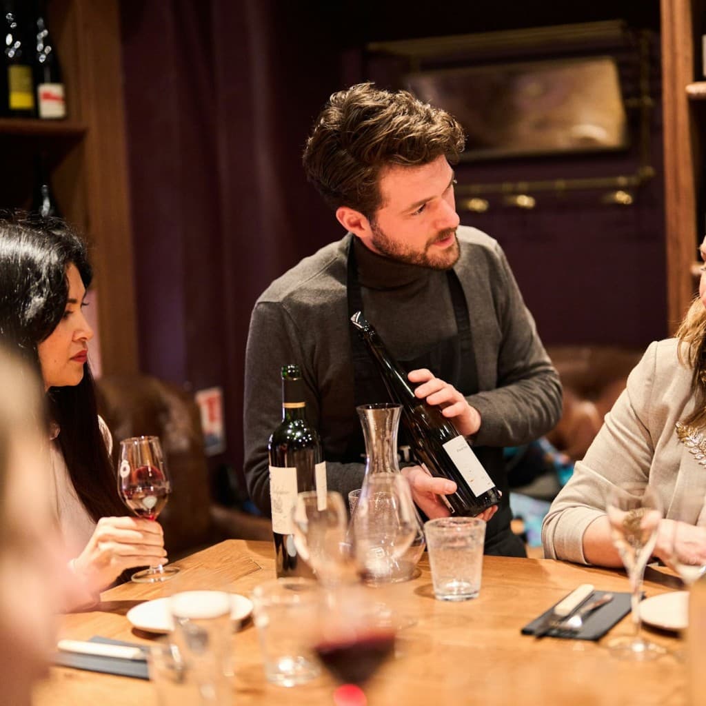 Ô Chateau Paris: Wine Tasting Dinner