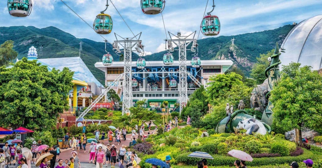 Ocean Park Hong Kong Ticket (One-Day Pass + Superior Dining Coupon (for restaurants))