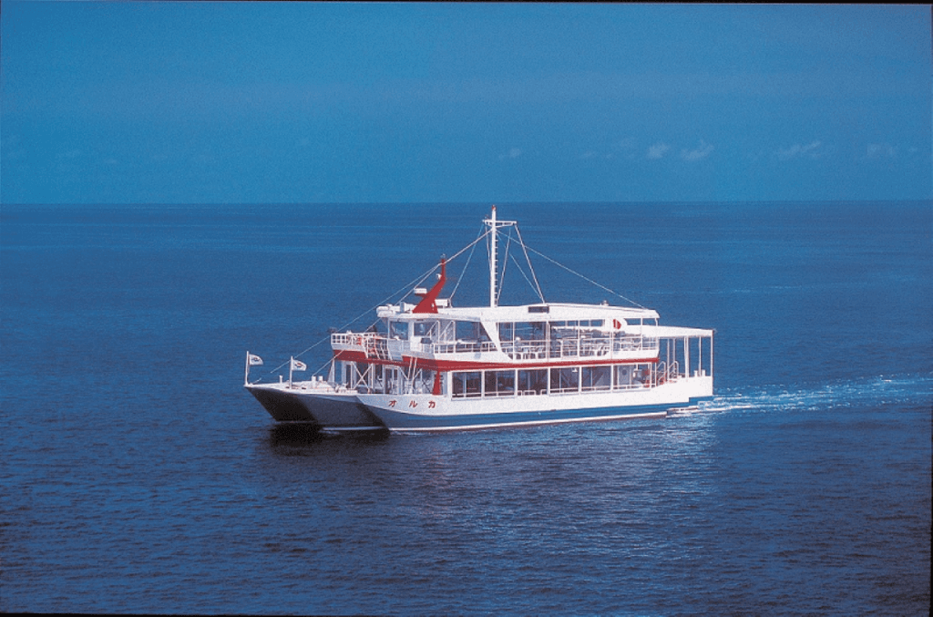 Okinawa Glass Bottom Boat Tour (Okinawa Glass Bottom Boat Tour (2:00PM))
