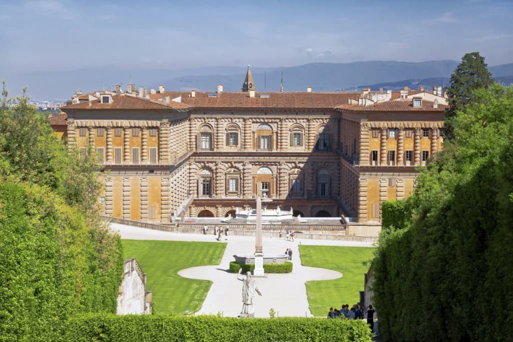 Palazzo Pitti & Boboli Gardens: Reserved Entrance + Florence City Audio Guide (Admission)