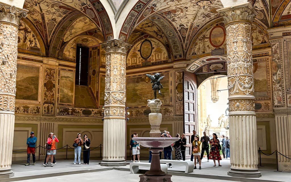 Palazzo Vecchio Secret Passages Skip-the-Line English Guided Tour (Secret Passages English Guided Tour)