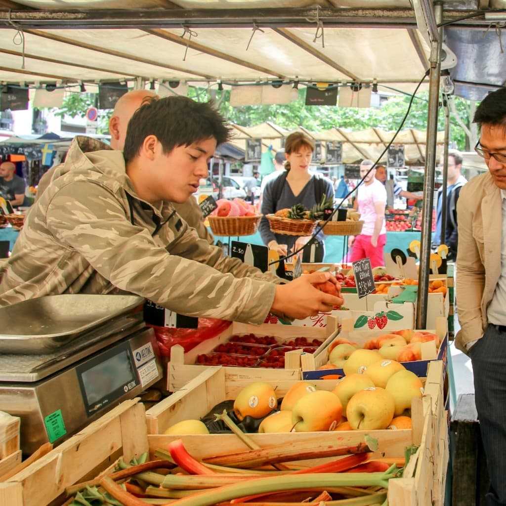 Paris: Daily Market at Marché d'Aligre