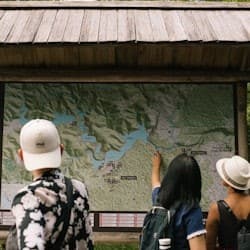 Plitvice Lakes: Day Tour from Zagreb
