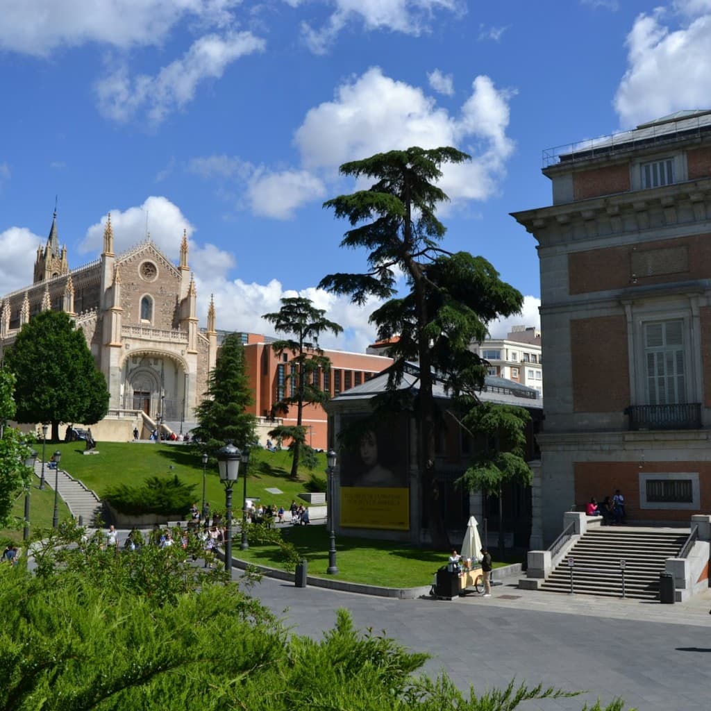 Prado & Reina Sofía Museums: Skip The Line + Guided Tour