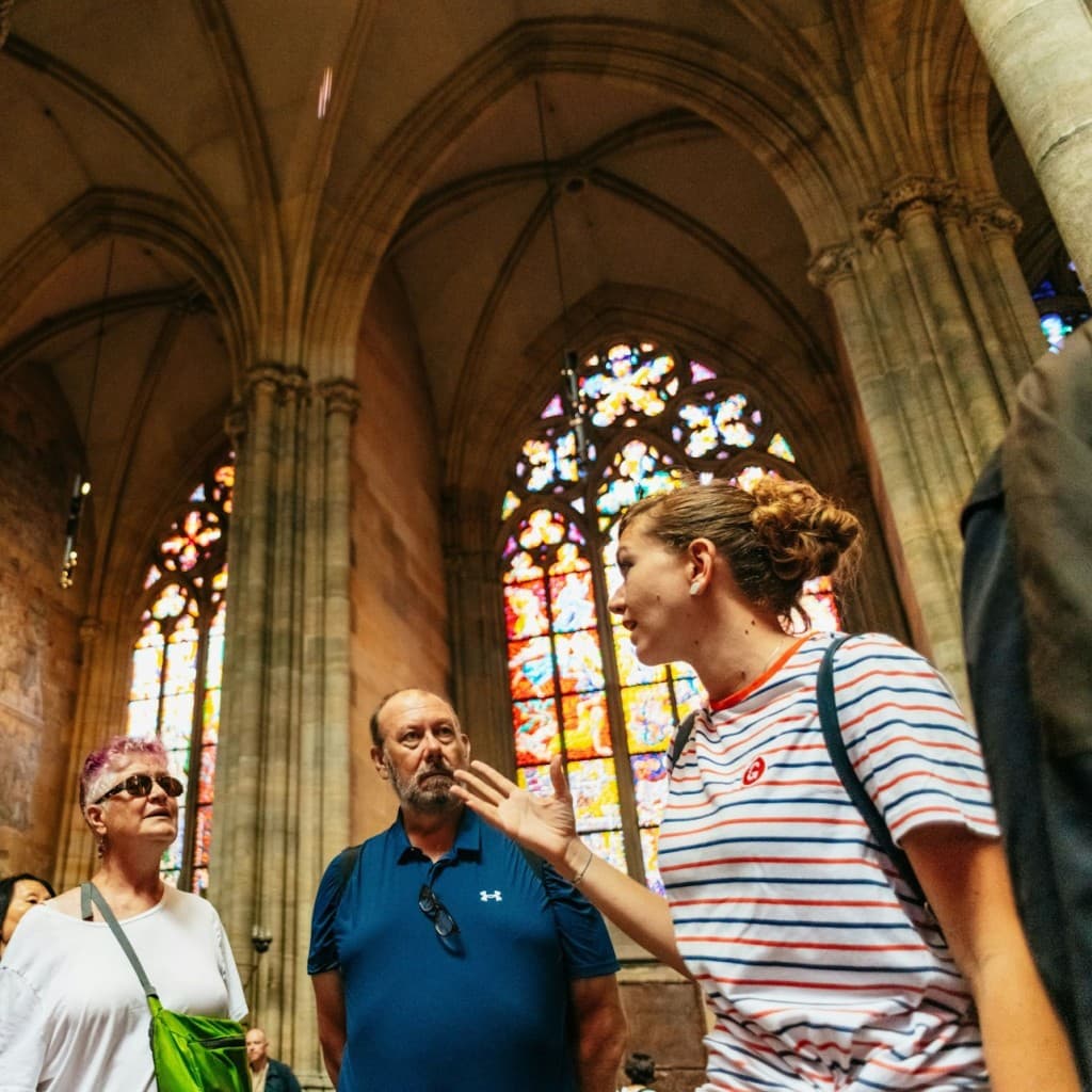 Prague Castle: Skip The Line Ticket + Guided Visit + Optional Boat Tour