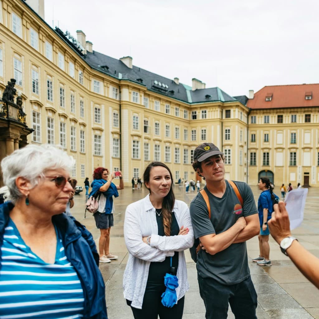 Prague: Guided City Bus Tour + Prague Castle Exterior Visit