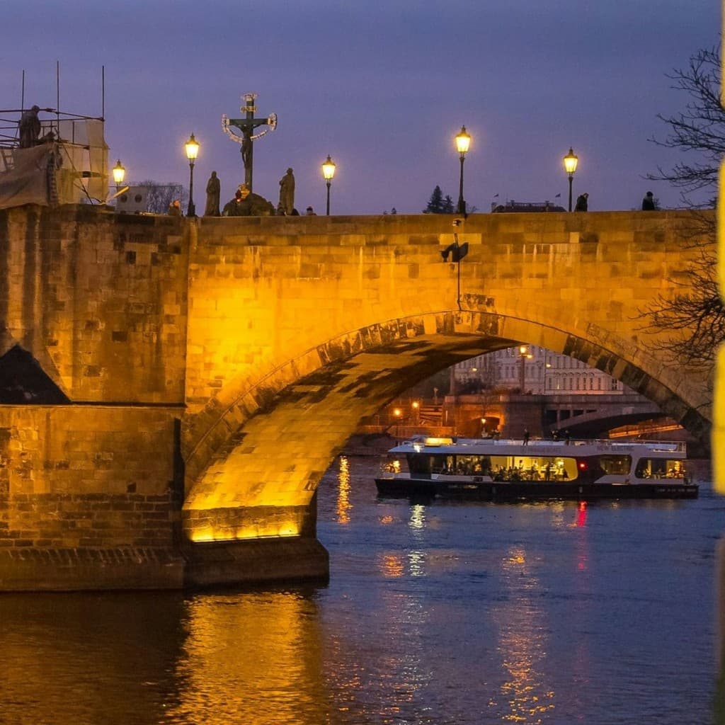 Prague: Vltava River Evening Cruise