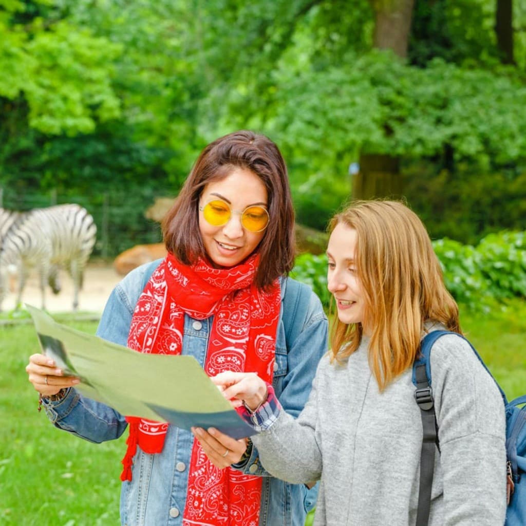 Prague Zoo & River Cruise to the Zoo