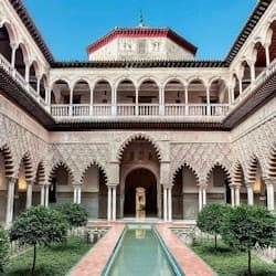 Royal Alcázar of Seville: Fast Track Ticket + Audio Guide